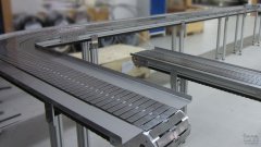 Stahlkettenband SB120 mit Seitenwanne