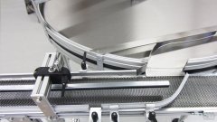 Drehtisch Durchmesser 1500 mm mit Einschleusung via Drahtgurt
